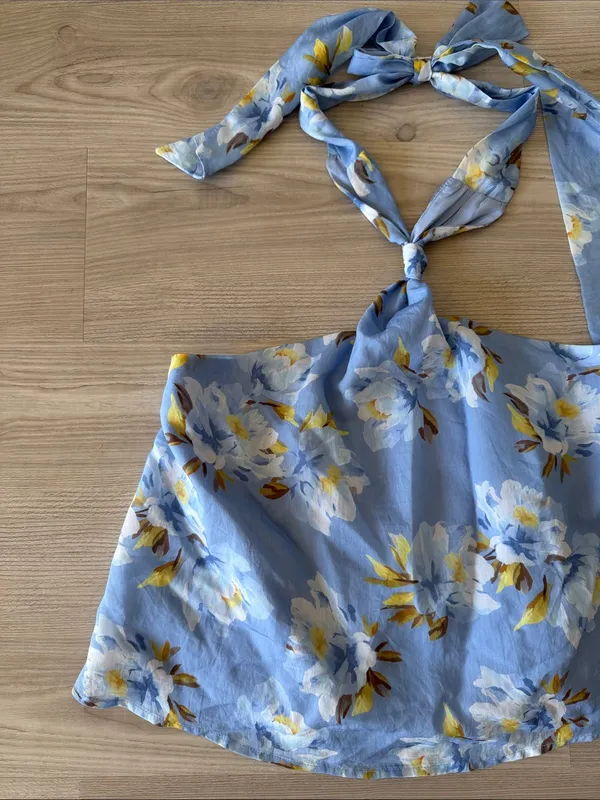 Emory Park Light Blue Floral Tie-Neck Halter Top - Image 3