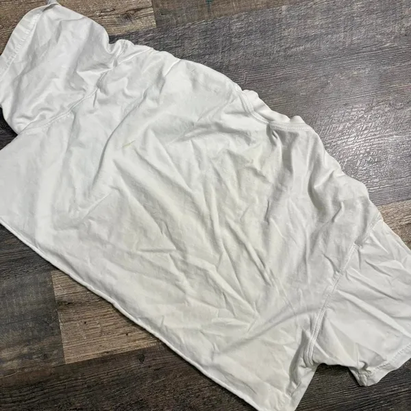 Nike‎ white cactus tee, crop top small flaw Size L - Image 3
