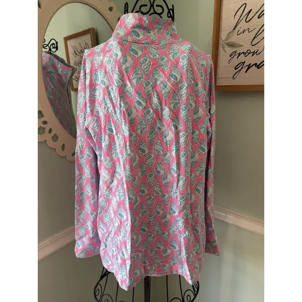 Lilly‎ Pulitzer Shirt Size M Pink Blue Shell Print Little Tipsy Skipper Top - Image 7