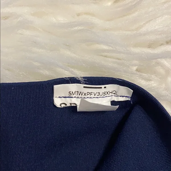 SPANX Navy High-Waist Bike Shorts size M BNWOT (O9) - Image 3