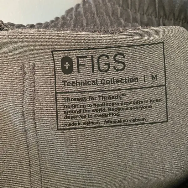 FIGS Graphite Gray Yola Straight Leg Scrub Pants Uniform Women's size Medium - Image 2