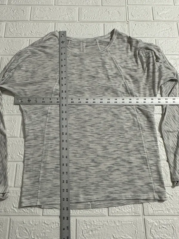 Lululemon Long Sleeve - Image 8