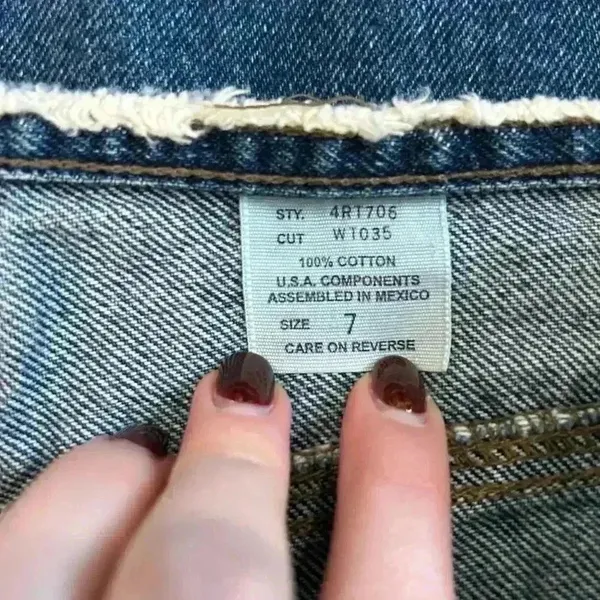 Mudd Blue Vintage Denim Frayed Waist Flared Jeans Mid Rise Cotton Size 7 Junior - Image 6
