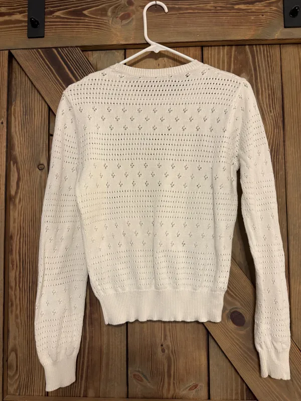 Brandy Melville Sweater - Image 3