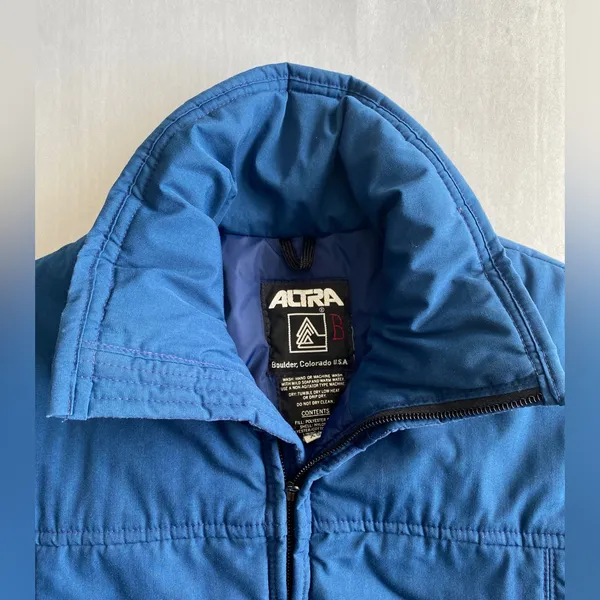 ALTRA Thick Blue Women’s Jacket Size‎ Xs - Image 4