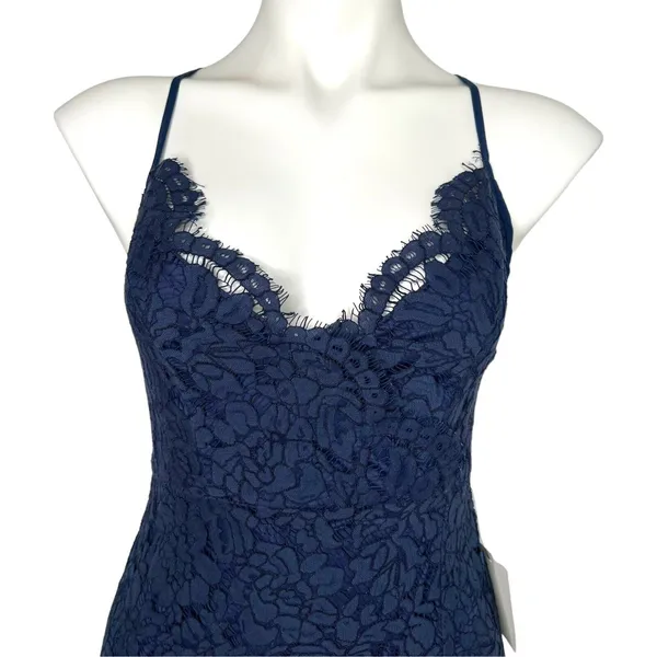 New LULU'S‎ Flirting with Desire Navy Blue Eyelash Lace Bodycon Mini Dress M - Image 11