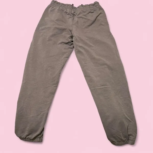 Under Armour grey sweatpants - Image 2