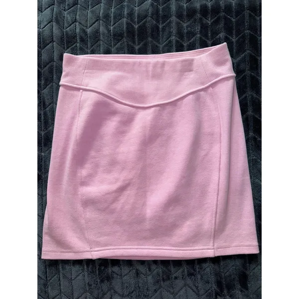 Lululemon Women's Skirt‎ Scuba High Rise Mini Vitapink Cotton Fleece Sz Small - Image 4
