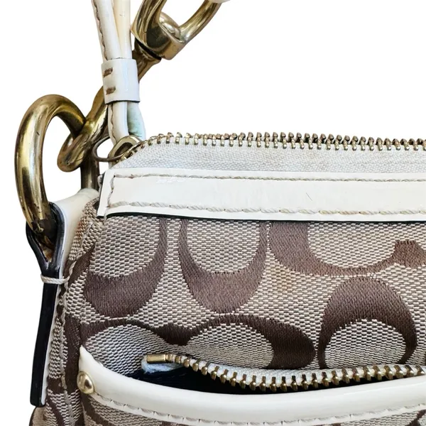 Coach Vintage Y2K signature legacy turnlock shoulder bag on brown /cream EUC - Image 5