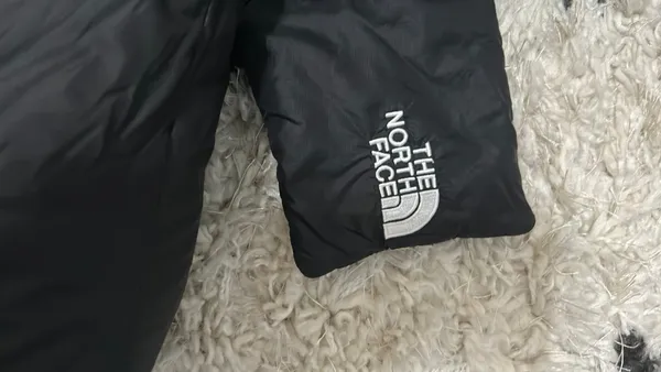 The North Face 550 Puffer Coat - Image 5