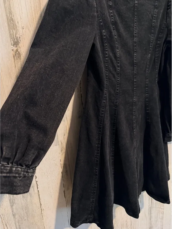 Black Acid Wash Denim Fit & Flare Mini Dress Puff Sleeve Size Small - Image 3