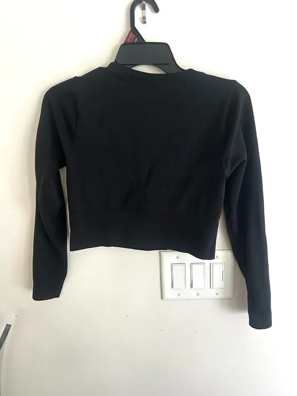 Aerie long sleeve crop top - Image 3