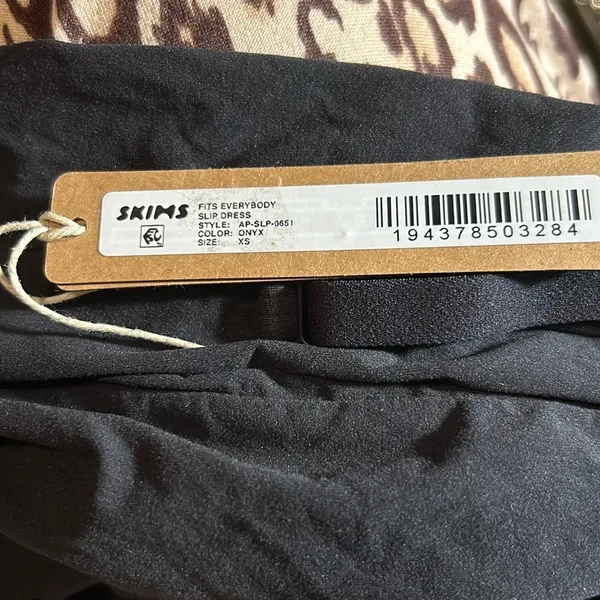NWT Skims: Fits Everybody Slip Dress in Black - Image 5