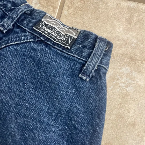 Rocky Mountain Clothing Co Vintage Western High Rise Studded Jeans 29/9 Blue USA - Image 4