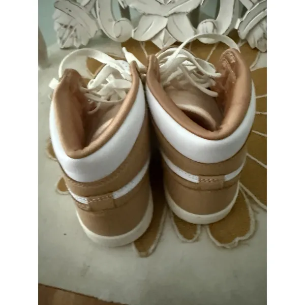 Nike Air Jordan 1‎ Retro High OG Praline White Tan Womens 7.5 - Image 3
