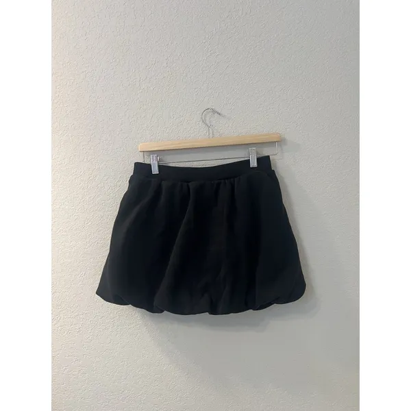 OFFLINE by Aerie Women Black Bubble Fleece Mini Skirt Shorts Small - Image 2