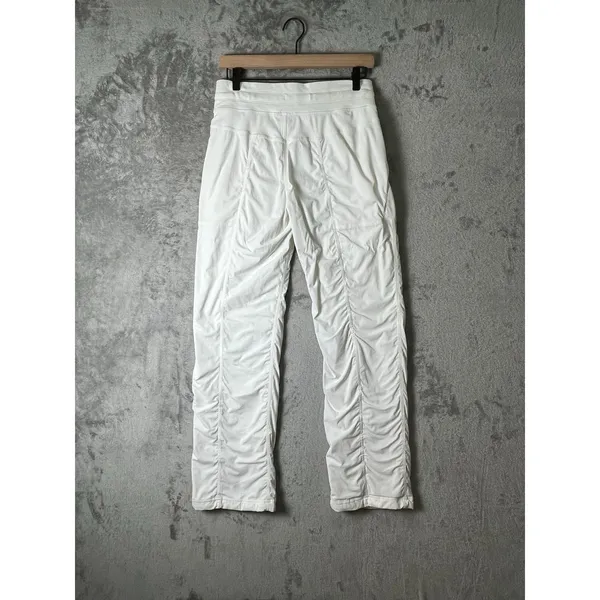 Lululemon Studio Pant II White Ruched Leg Women's Size 6‎ Relaxed - Image 3