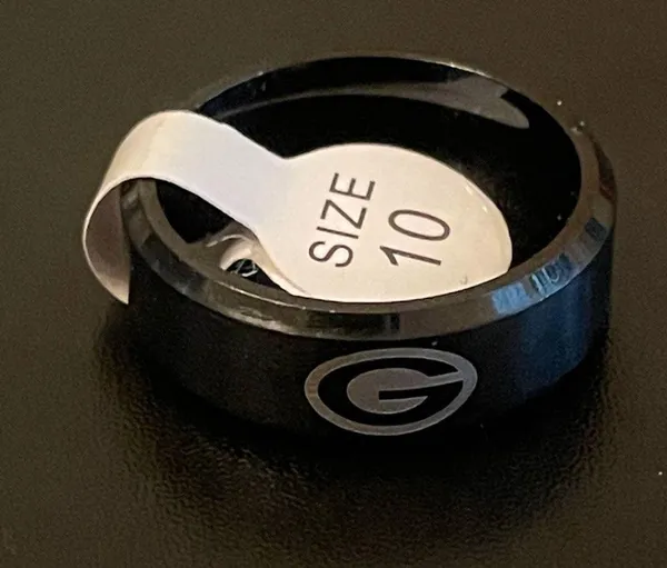 8mm Green Bay packers black ring size 10 - Image 7
