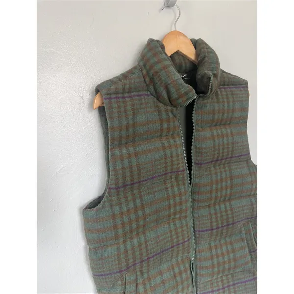 Houston White Adult Puffer Vest Plaid Red Sz Small NWT - Image 4