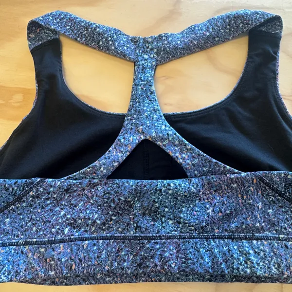 Lululemon Energy Bra Blue Purple Multi Color Pixel Print Racerback Size 8 - Image 4