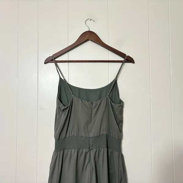 By Anthropologie Nisa Olive Green Cami Jumpsuit Small Lyocell Tapered Romper - Image 8