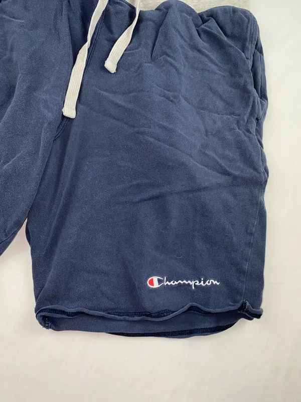 Champion shorts  - Image 2