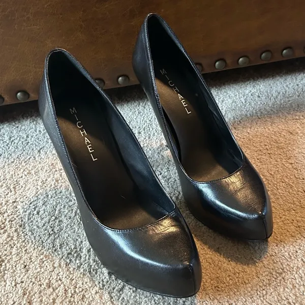 Michael Shannon Black Leather Pumps size 8 - Image 8