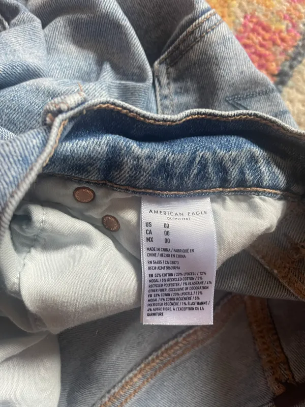 American Eagle Shorts - Image 3