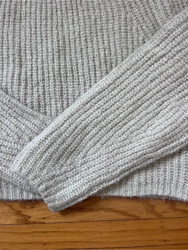 Isalis Cozy Crewneck Chunky Oversized Knit Sweater - Cream - Size S - Image 3