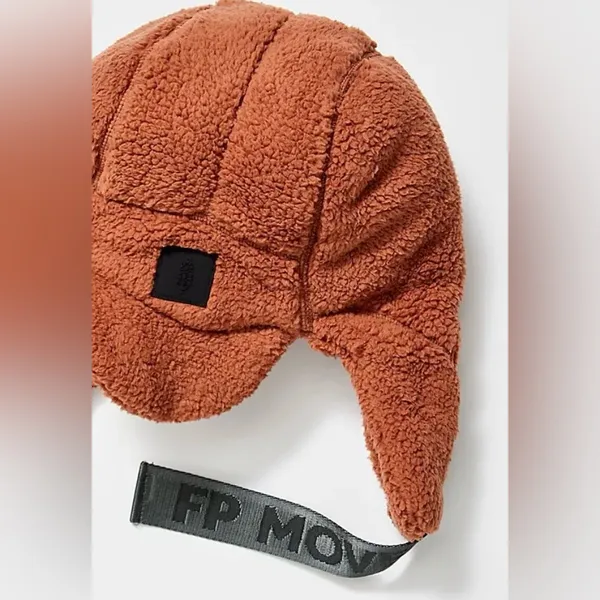 NWT FREE PEOPLE Movement Ascend Fleece Trapper - Redwood $68 - Image 3