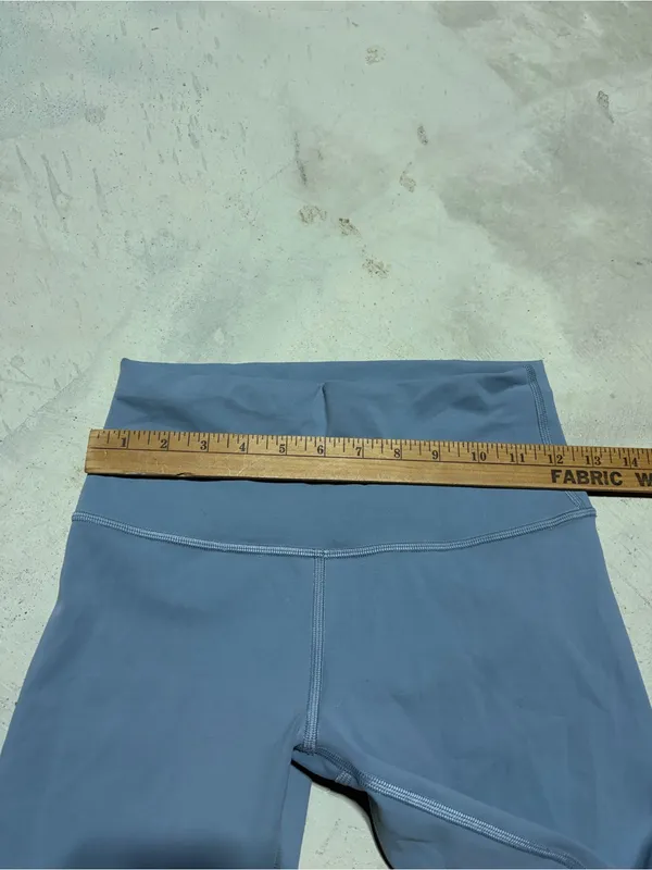 Lululemon Wunder train high rise crop 6 blue - Image 5