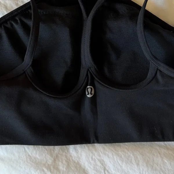 Lululemon Y Flow Sports Bra Nulu Bra - Image 4