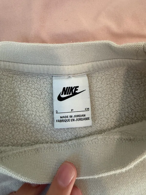 Nike Crewneck - Image 2