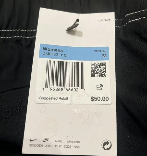 Nike Athletic Shorts Loose Fit High Rise Womens Medium Black DM6752-010 - Image 9