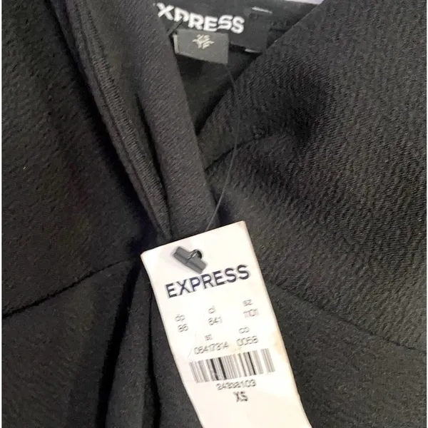 Front tied v-neck cut blouse NWT - Image 3