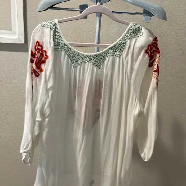 Hagel Embroidered pleasant blouse high low - Image 7