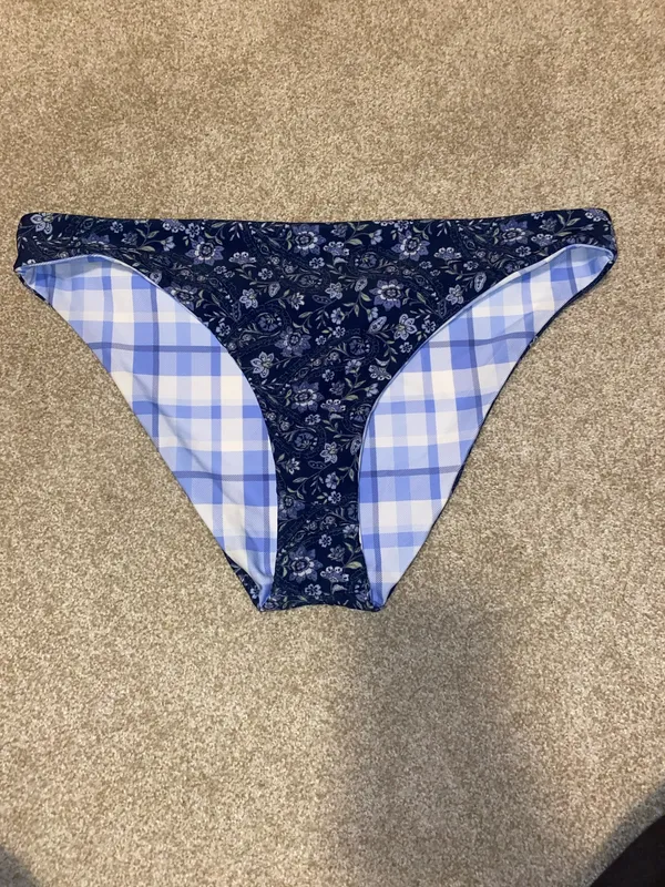 Hollister Reversible Cheeky Bikini Bottoms - Image 2