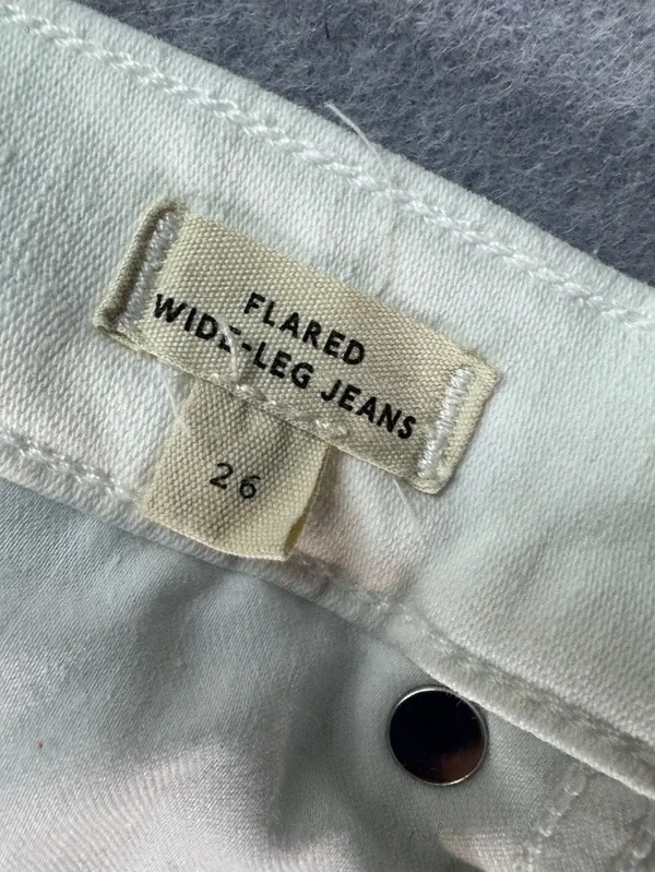 Madewell Flared Wide-Leg Jeans White Size 26 - Image 2