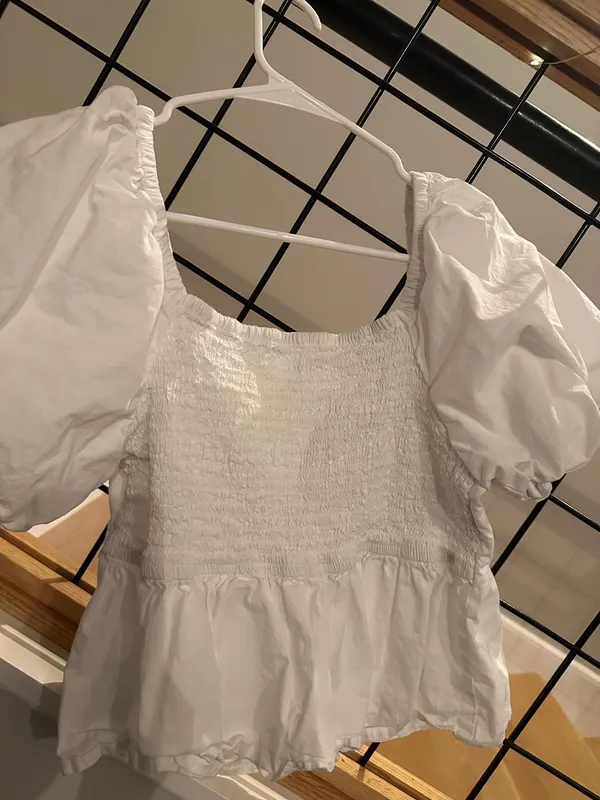 White Puff Sleeve Top Size M - Image 2