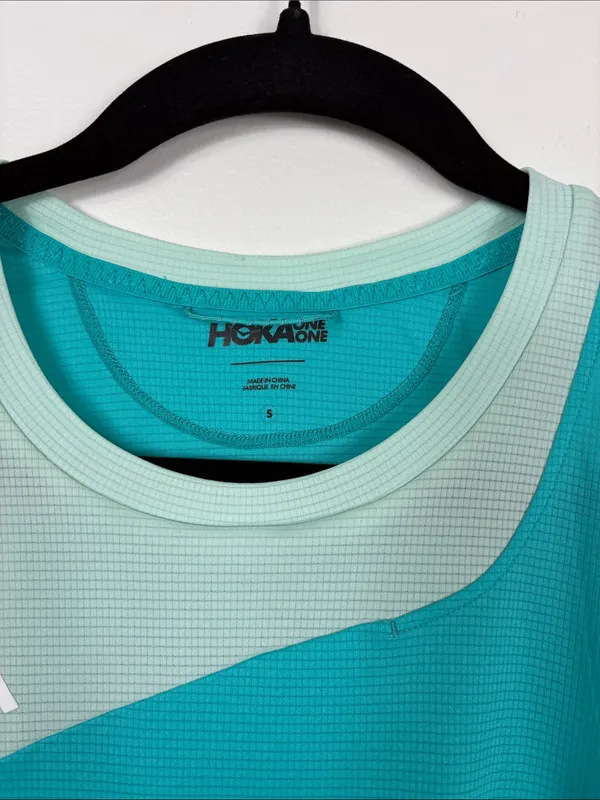 Hoka Glide Tank Top Women’s Size Small Cropped Teal Blue Racerback Active - Image 3