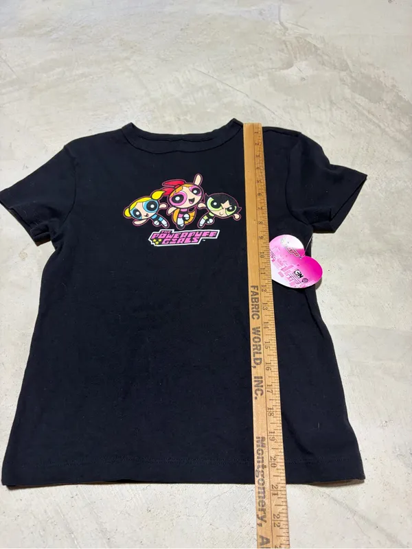 Black Powerpuff Graphic baby tee small NWT - Image 3