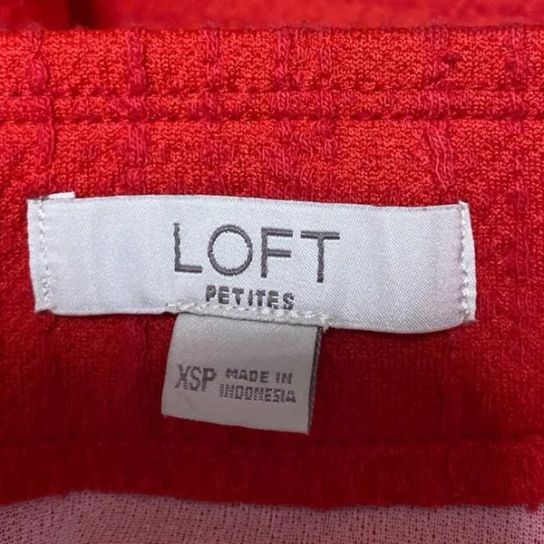 Ann Taylor LOFT Women's Red Textured Pocket Mini Straight Pencil Skirt Size XS - Image 4