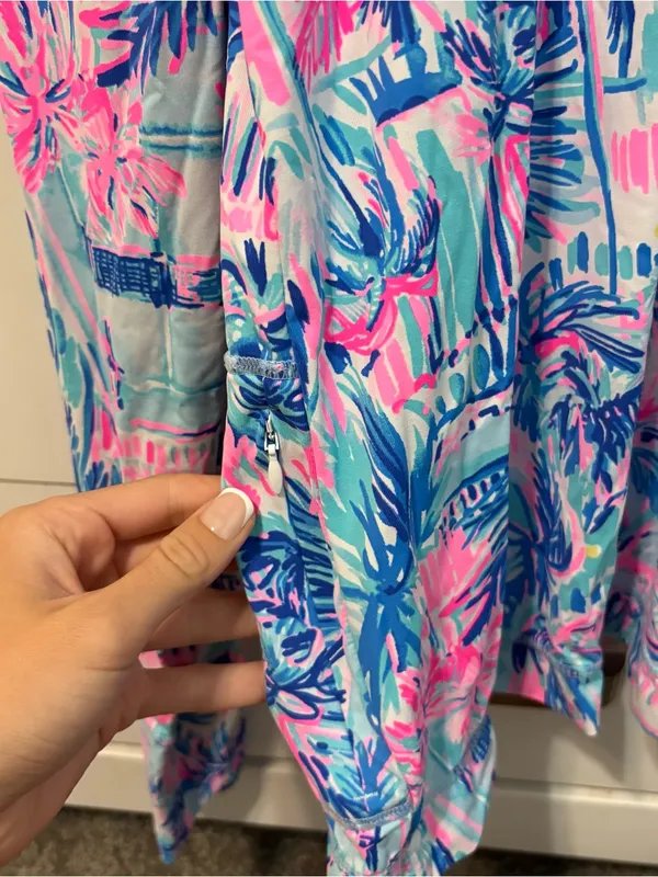Lilly Pulitzer Luxletic Long Sleeve - Image 4