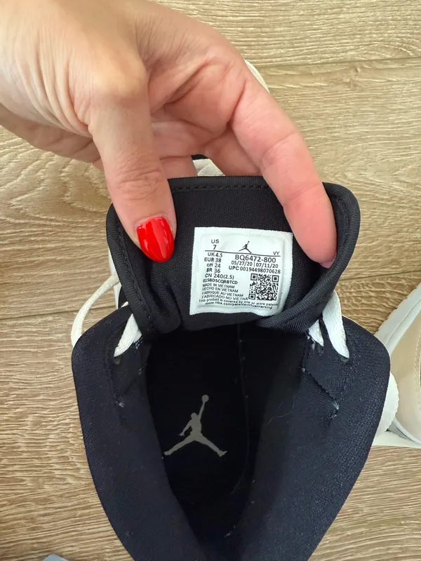Nike Air Jordan Mid Women’s - Image 8