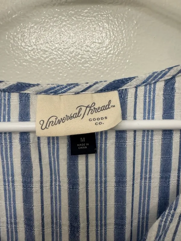 Universal Thread Striped Tie Front Top | Casual Feminine Summer Blouse - Image 4