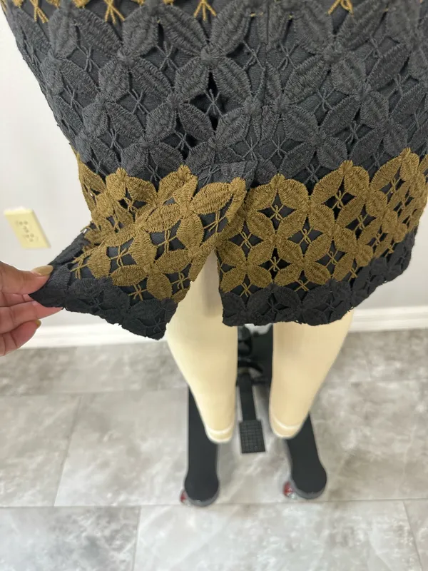 Ann Taylor Skirt Size 6 Crochet Lace Pencil - Image 6