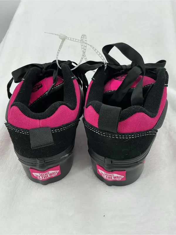 Vans Women’s Black and Hot Pink Lace-Up Skate Sneakers B50 - Image 4