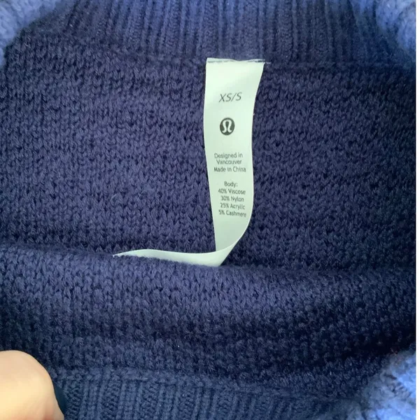 Lululemon Texture Play‎ Crew Sweater Cadet Blue xs/s - Image 10
