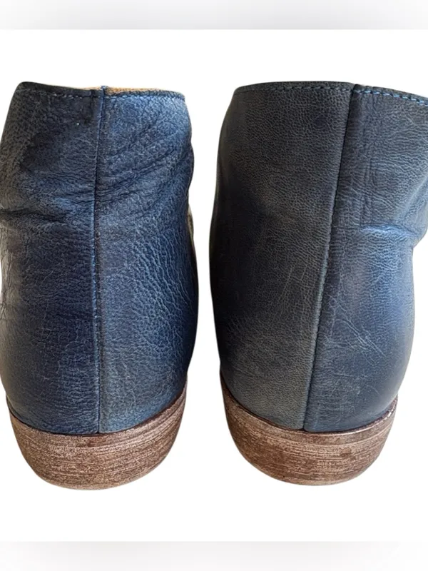 Free People Leather Royale Side Cut-Out Flats Blue Size 7.5 - Image 5