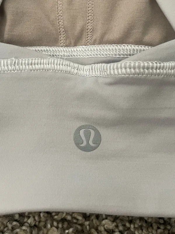 Women’s Lululemon Free To Be Moved Bra Silver Lilac Size 6 - Image 8